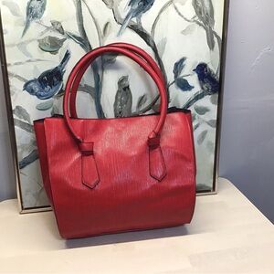 Gorgeous textured NWOT Red Shoulder Bag